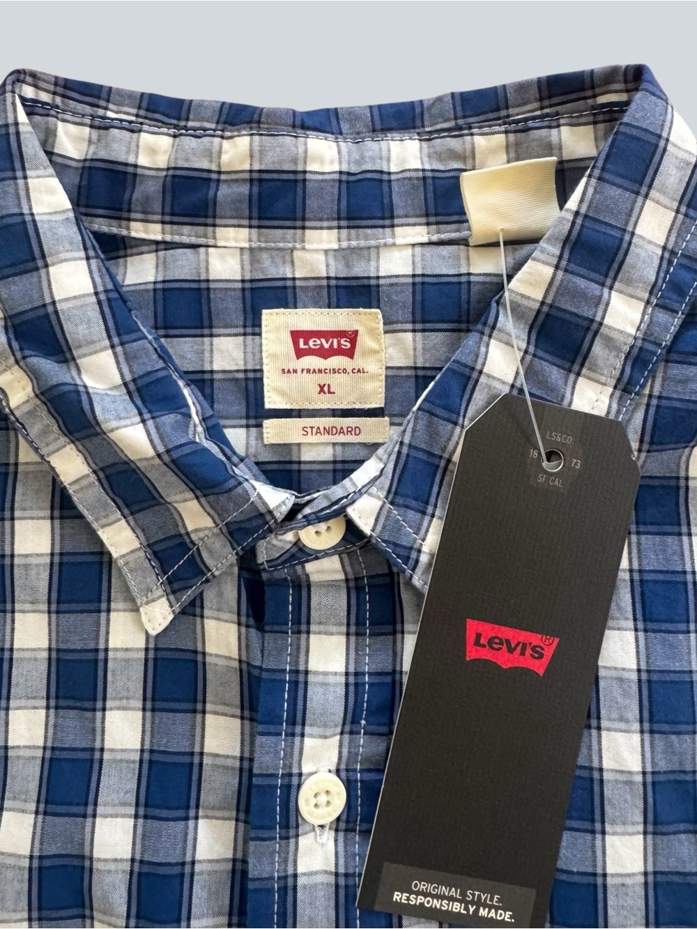 Levi's Blue and White Plaid Men's Button-Down Shirt